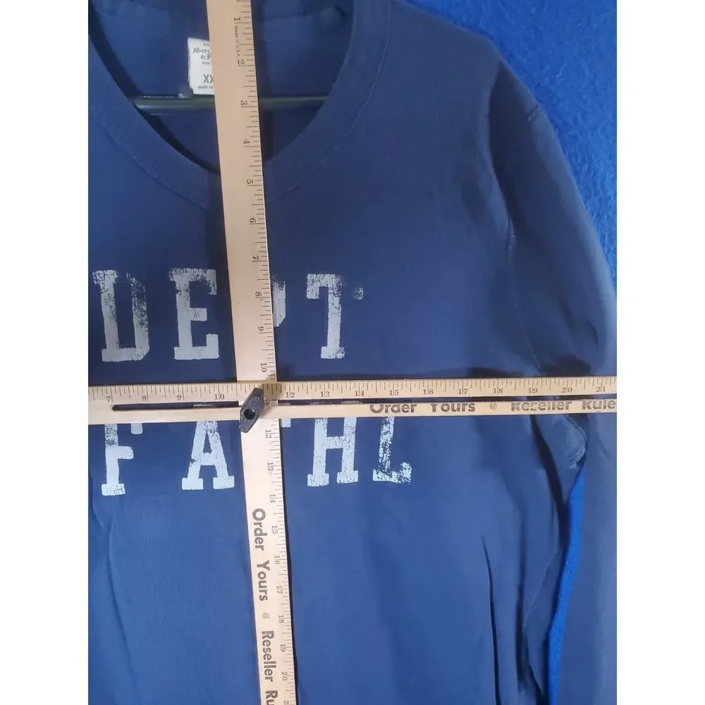 vintage blue Abercrombie & Fitch long sleeve crewneck Shirt 